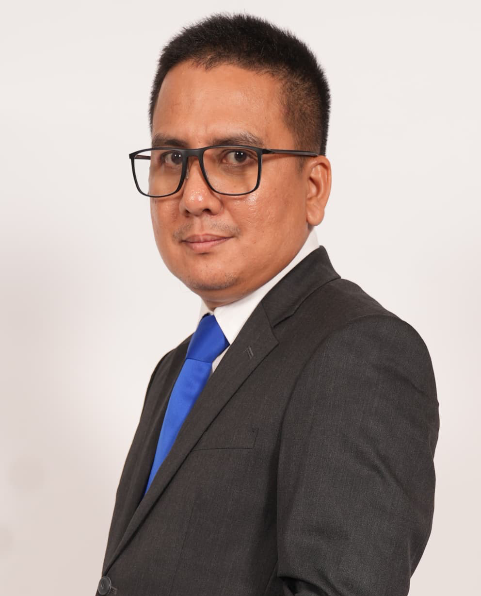 RORY RIVANOV - DIREKTUR KEUANGAN DAN MANAJEMEN RISIKO